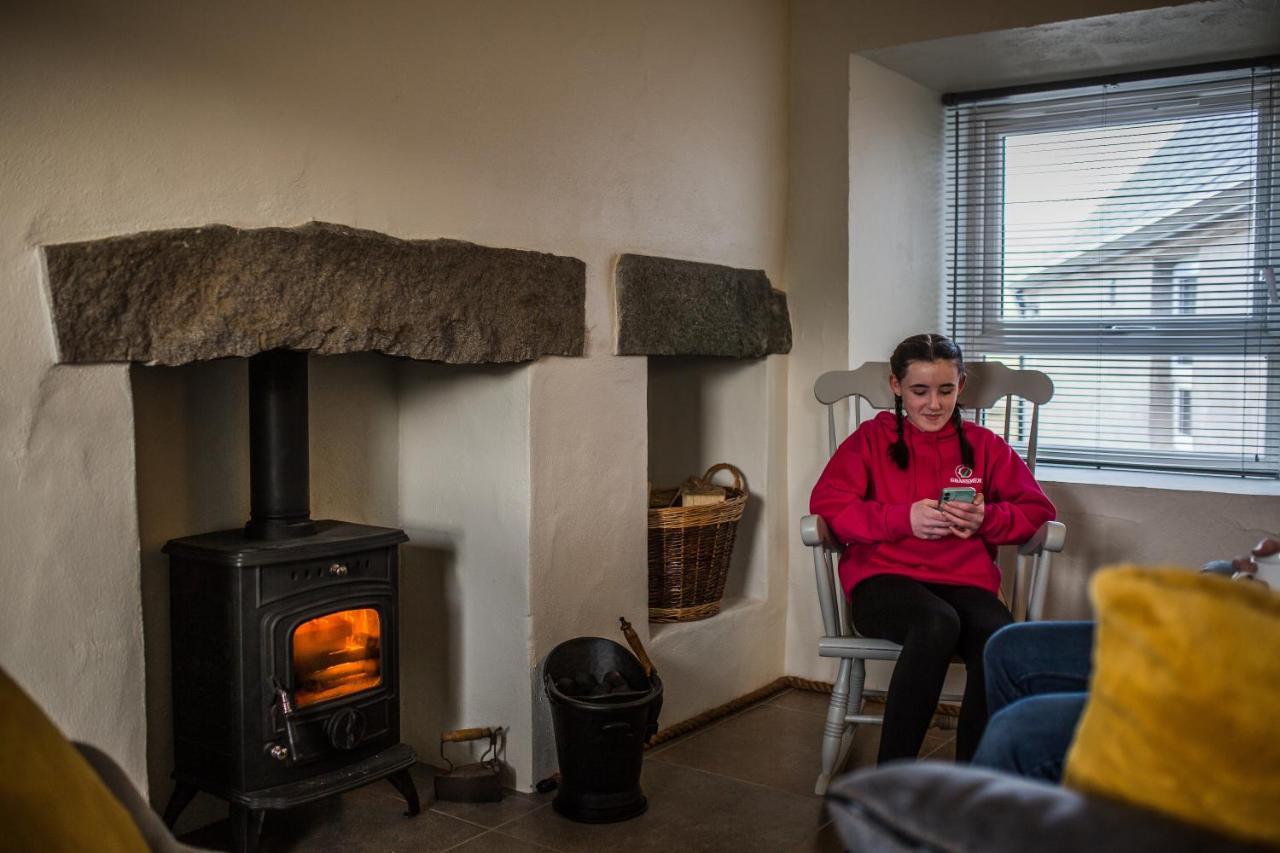 Dans Wee Cottage Slieve Croob Dromara Castlewellan Newcastle מראה חיצוני תמונה